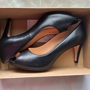 Women size 7.5 Cole Haan Margot Open Toe Pump Black Leather